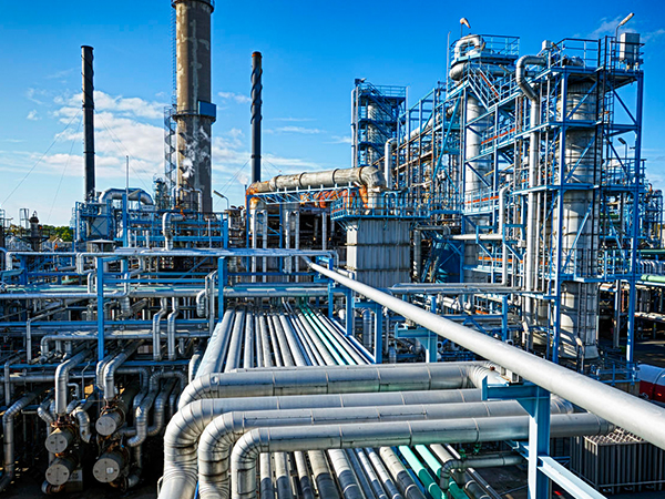 Fluid transport oil pipeline
